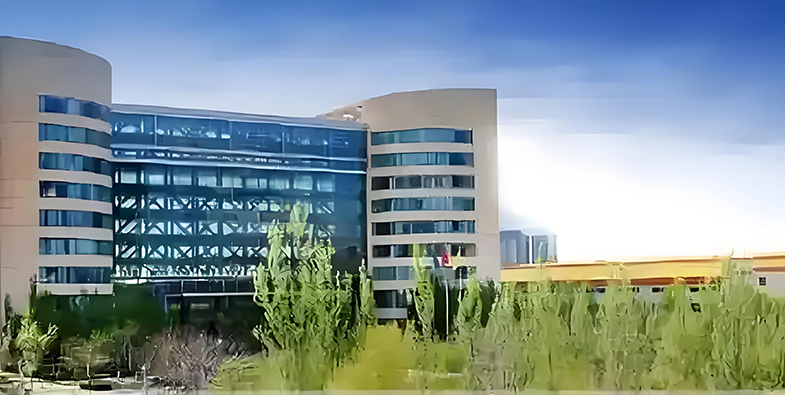 非开挖拉管设备